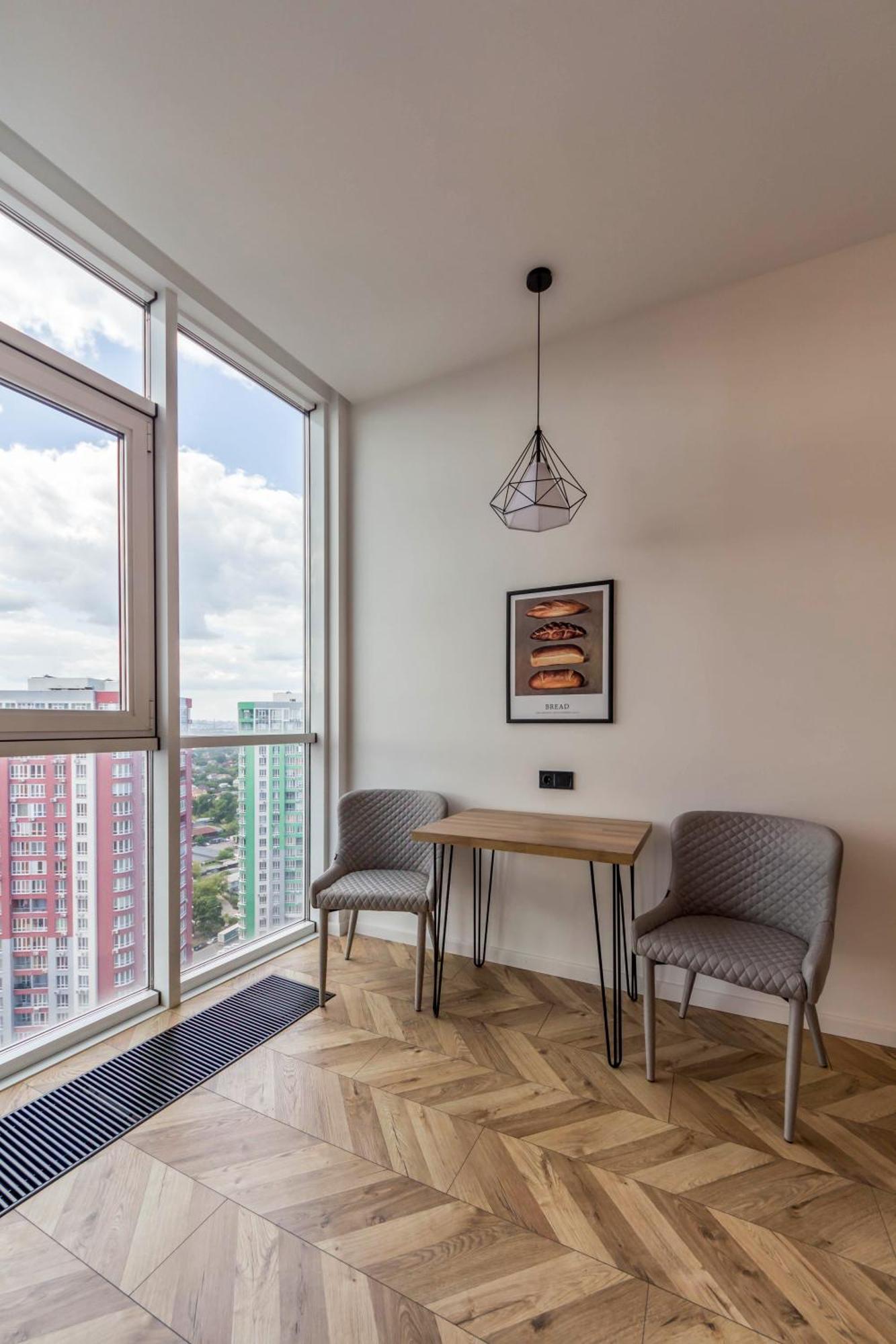 Design Apartments With Panoramic View 基輔 外观 照片